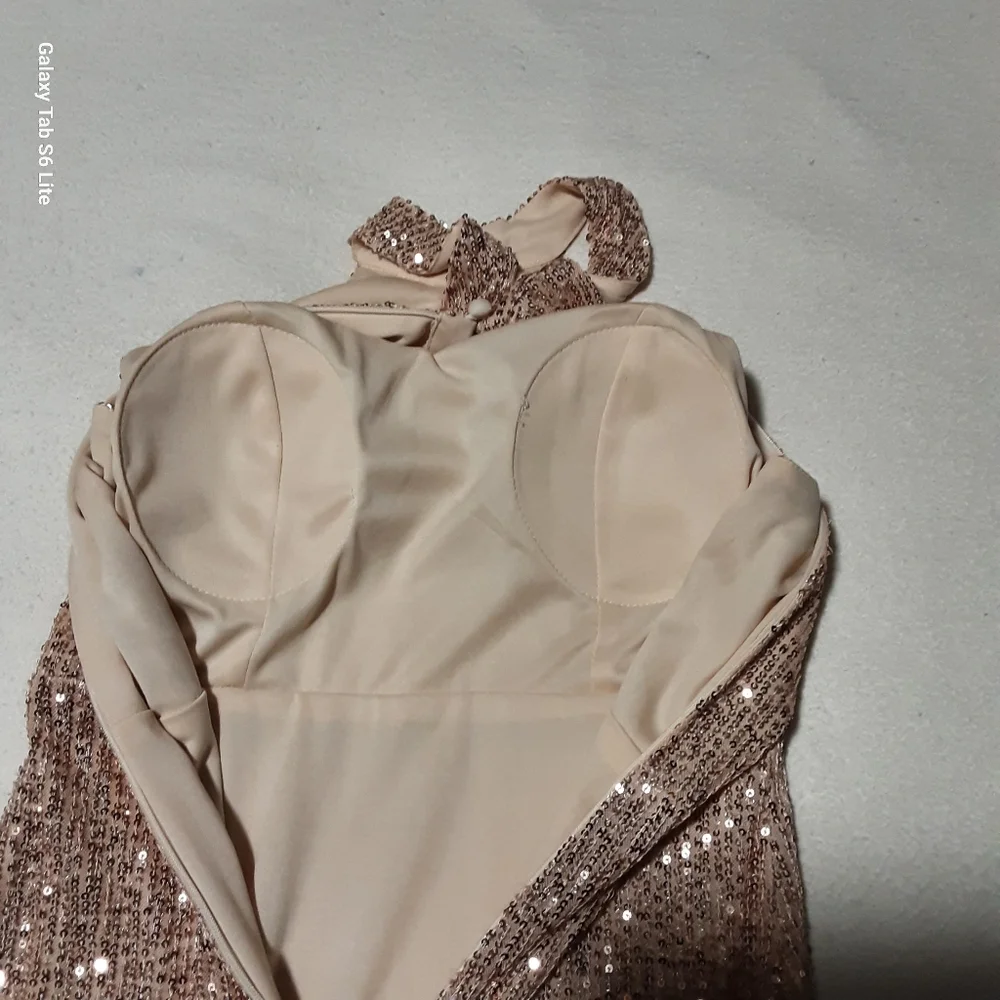 A ARFAR Elegant Sequin Gown Size S. - Picture 8 of 11